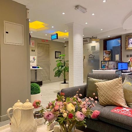 Al Rawdha Hotel Apartments Sharjah Eksteriør billede