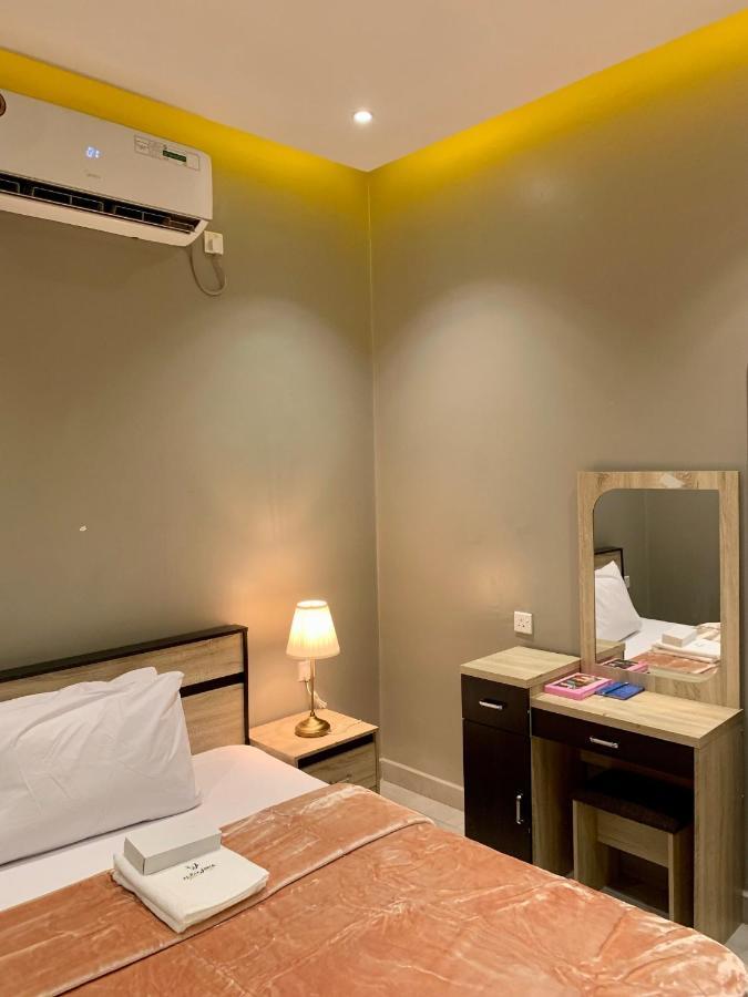 Al Rawdha Hotel Apartments Sharjah Eksteriør billede